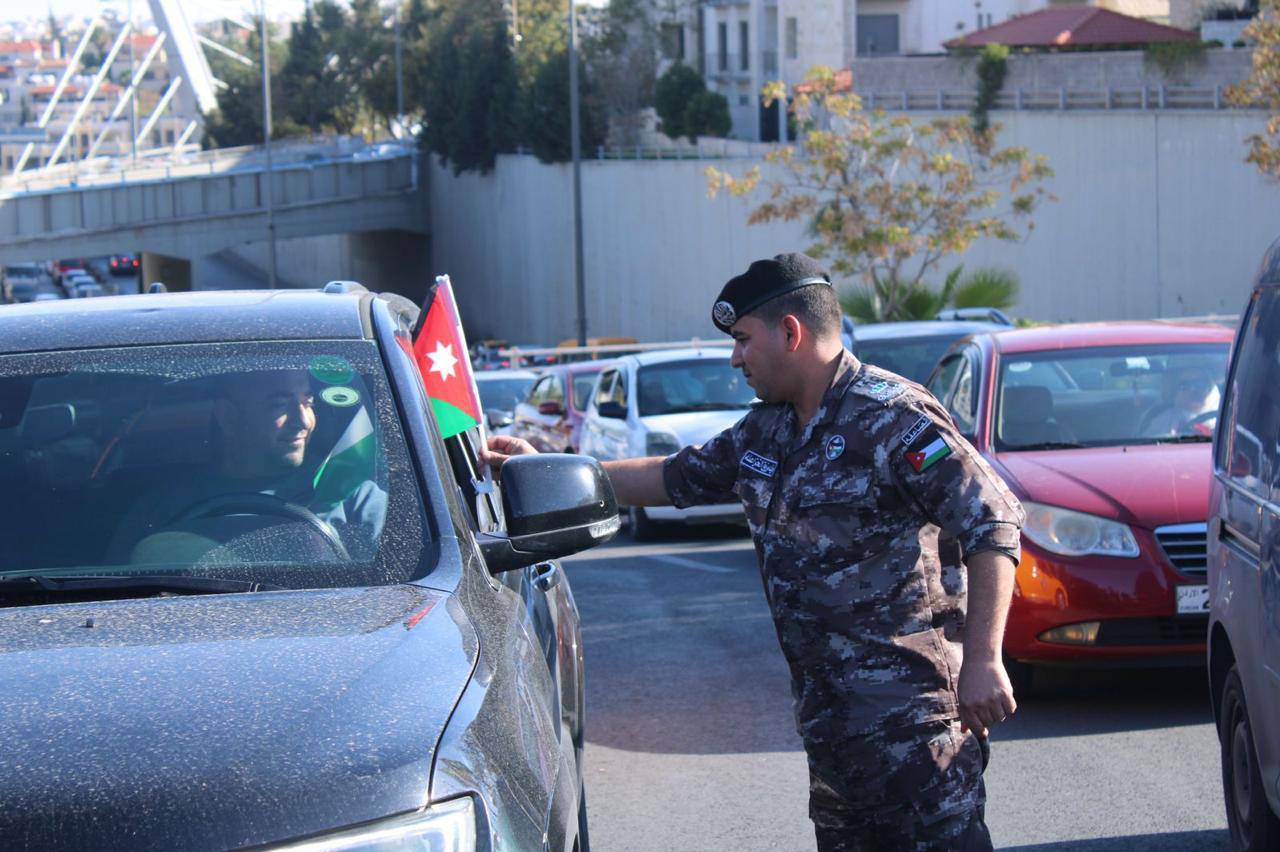 Madar Al-Saa Images 0.08065799156792852