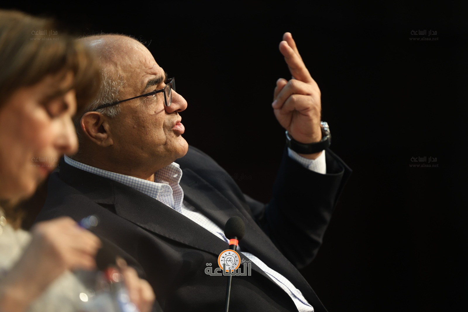 Madar Al-Saa Images 0.03186548735534778