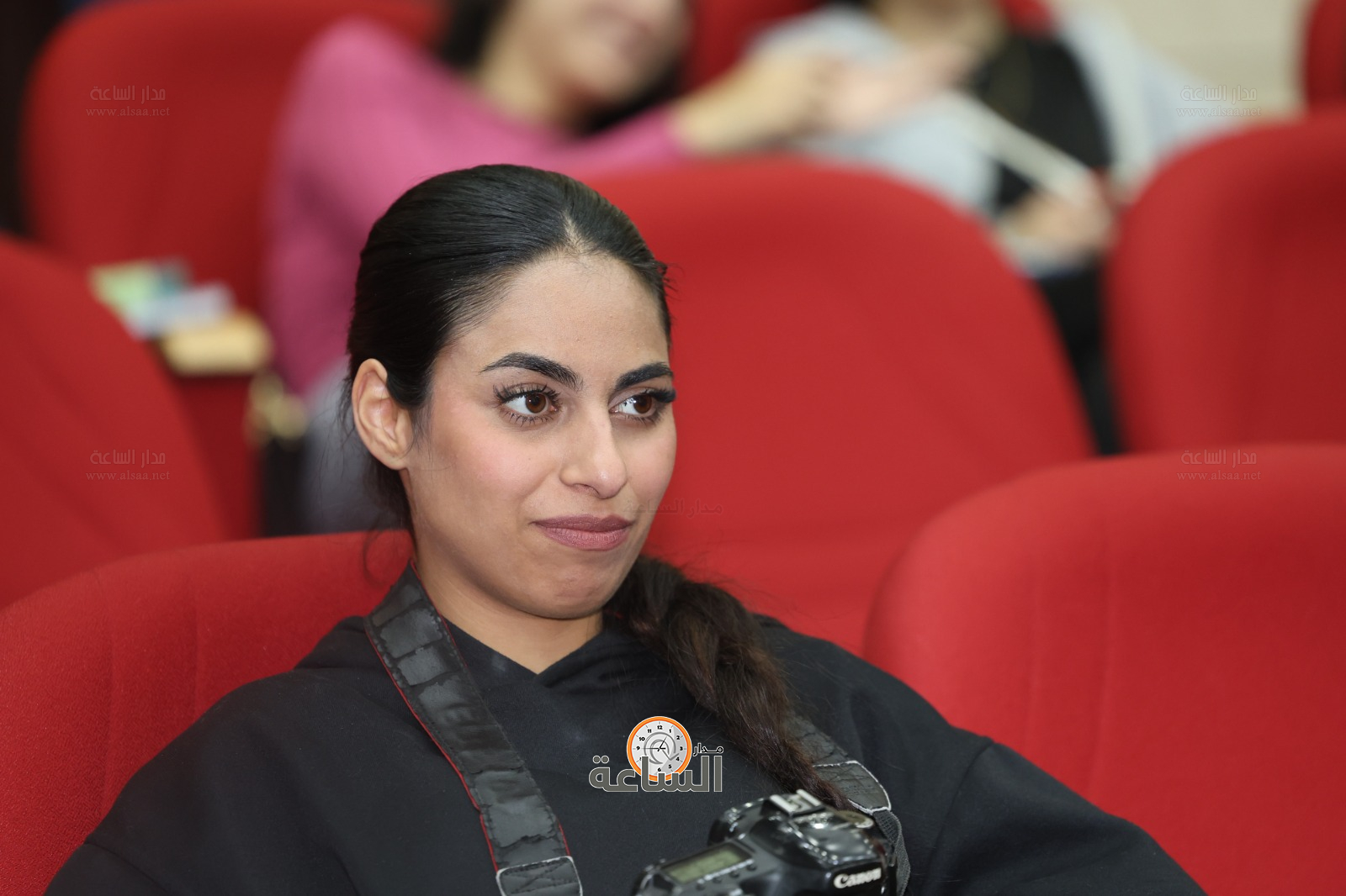 Madar Al-Saa Images 0.5648998705957419