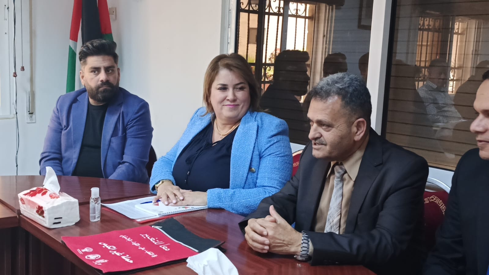 Madar Al-Saa Images 0.436714445641727