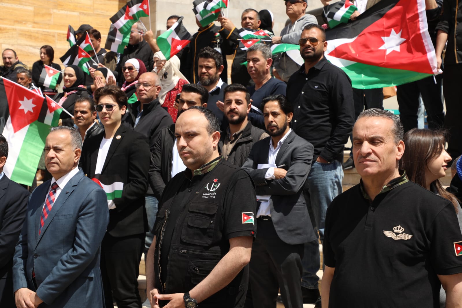 Madar Al-Saa Images 0.8971018958941782