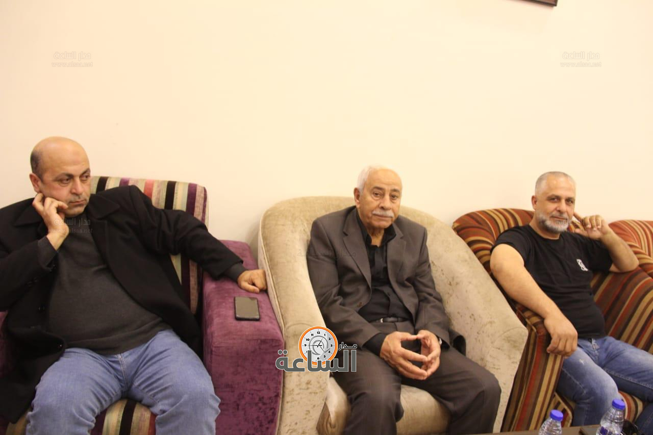 Madar Al-Saa Images 0.1438999020039735