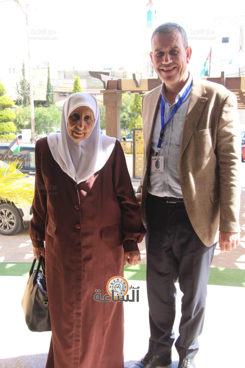 Madar Al-Saa Images 0.2755604342874185