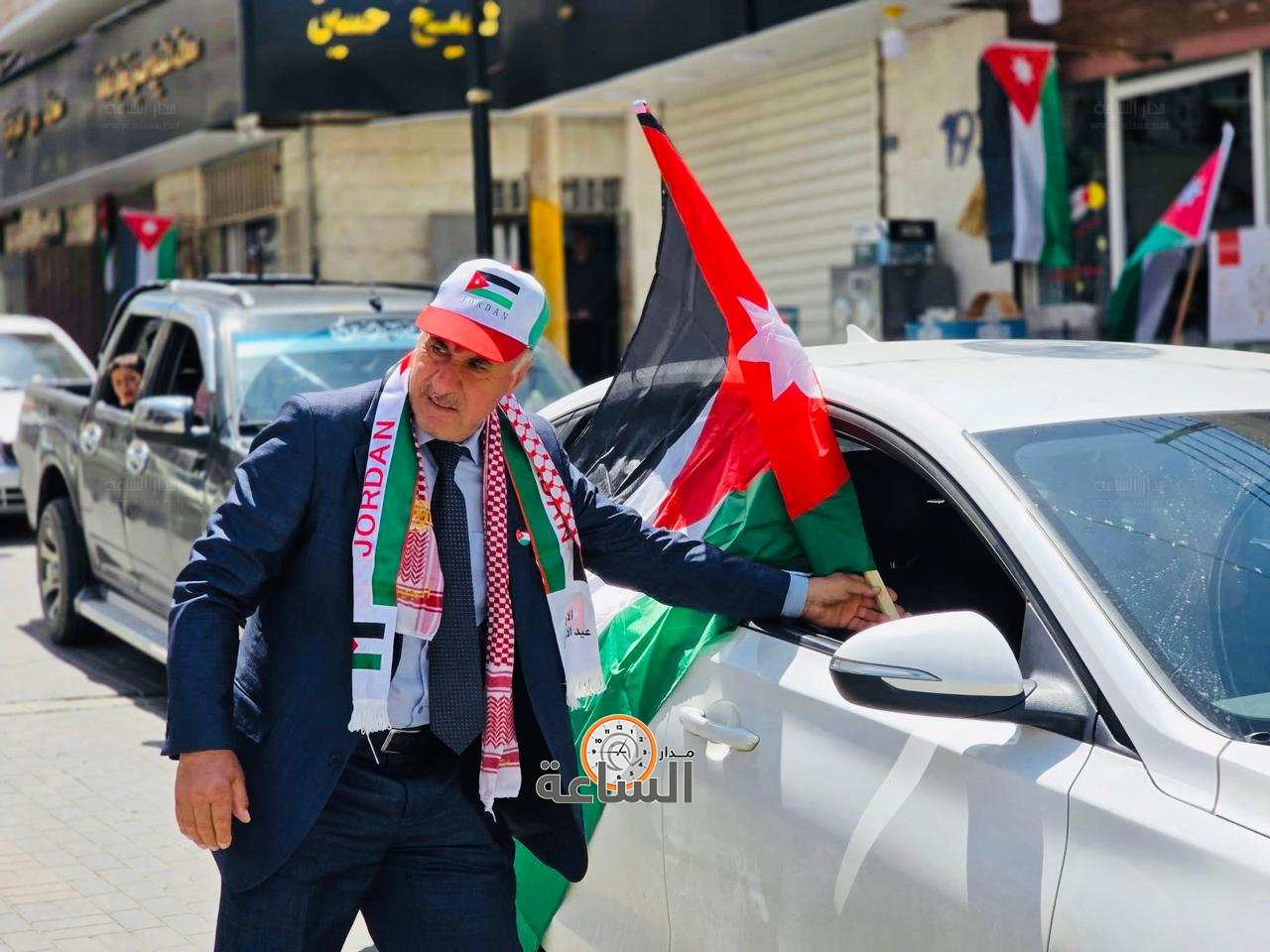 Madar Al-Saa Images 0.007960981570466541