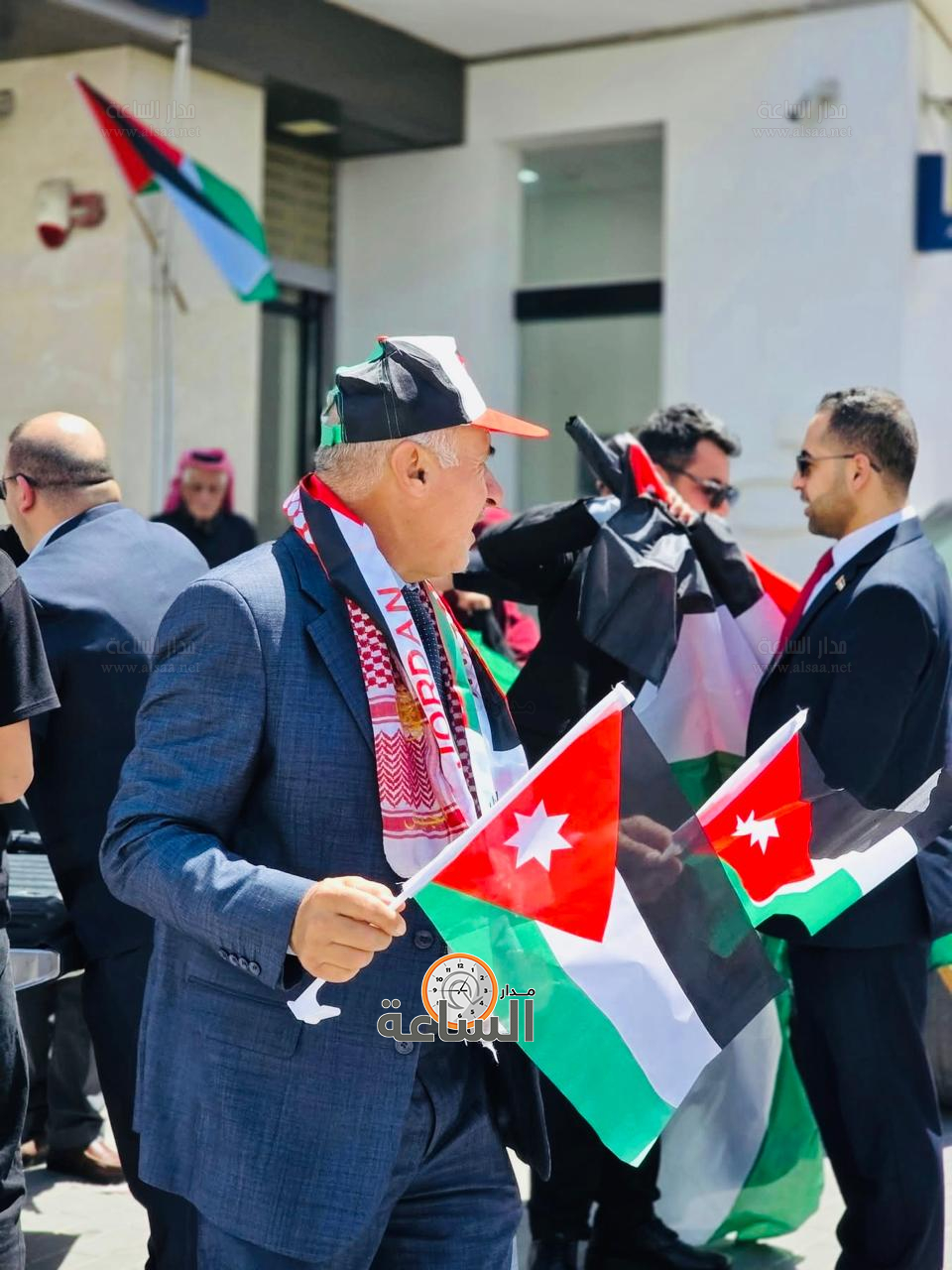 Madar Al-Saa Images 0.9650717193288646