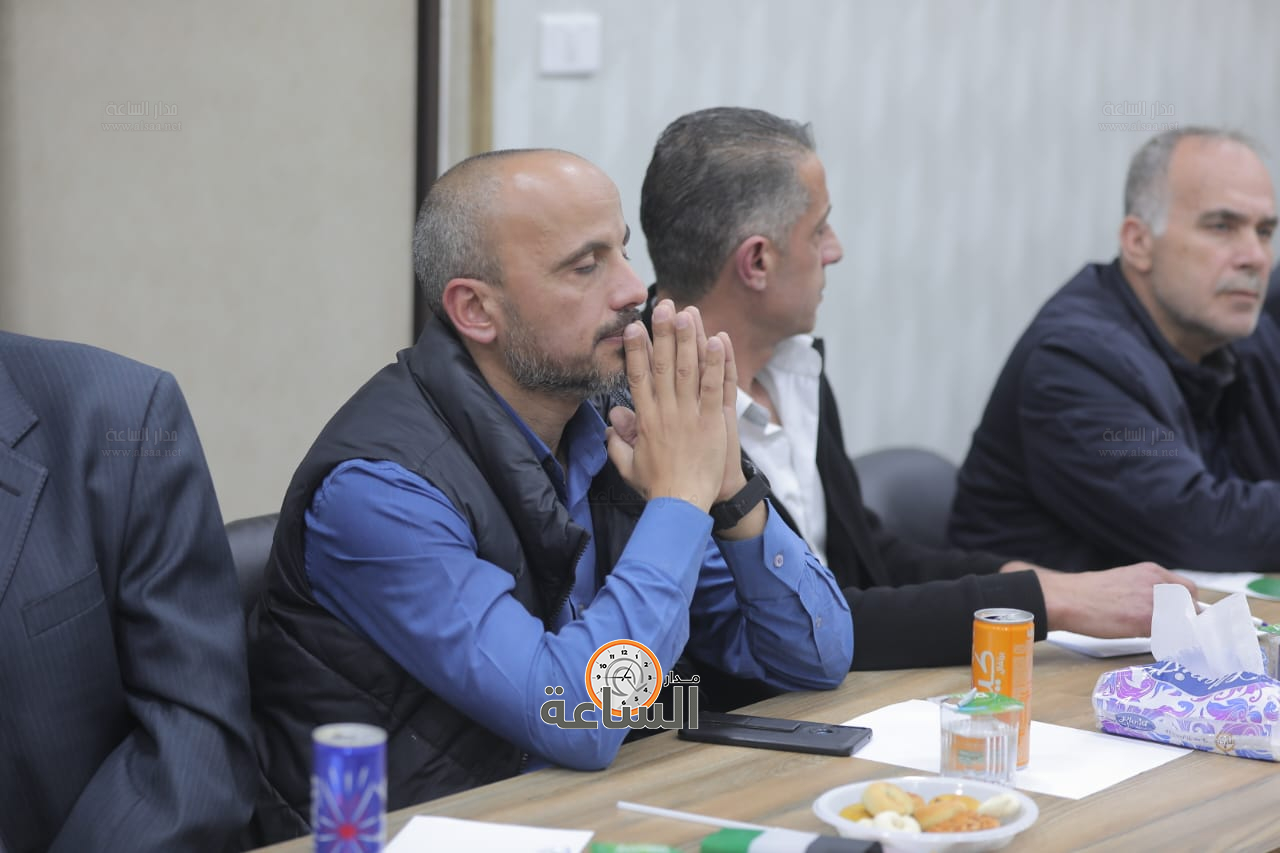 Madar Al-Saa Images 0.6113995969887256