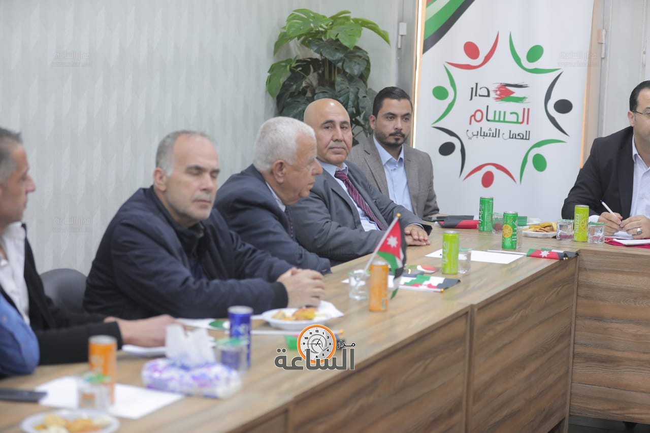 Madar Al-Saa Images 0.6316501433237734