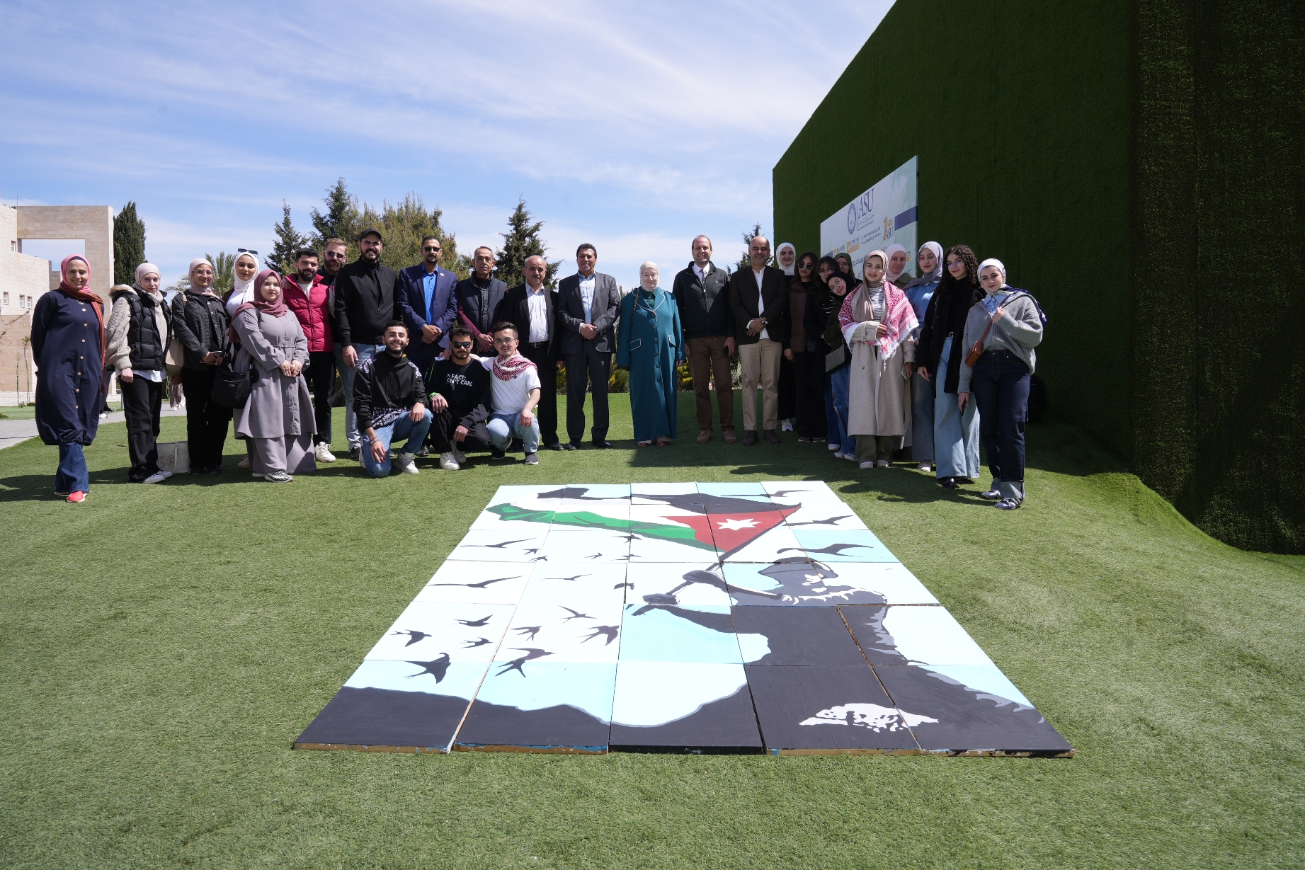 Madar Al-Saa Images 0.6447920111473137