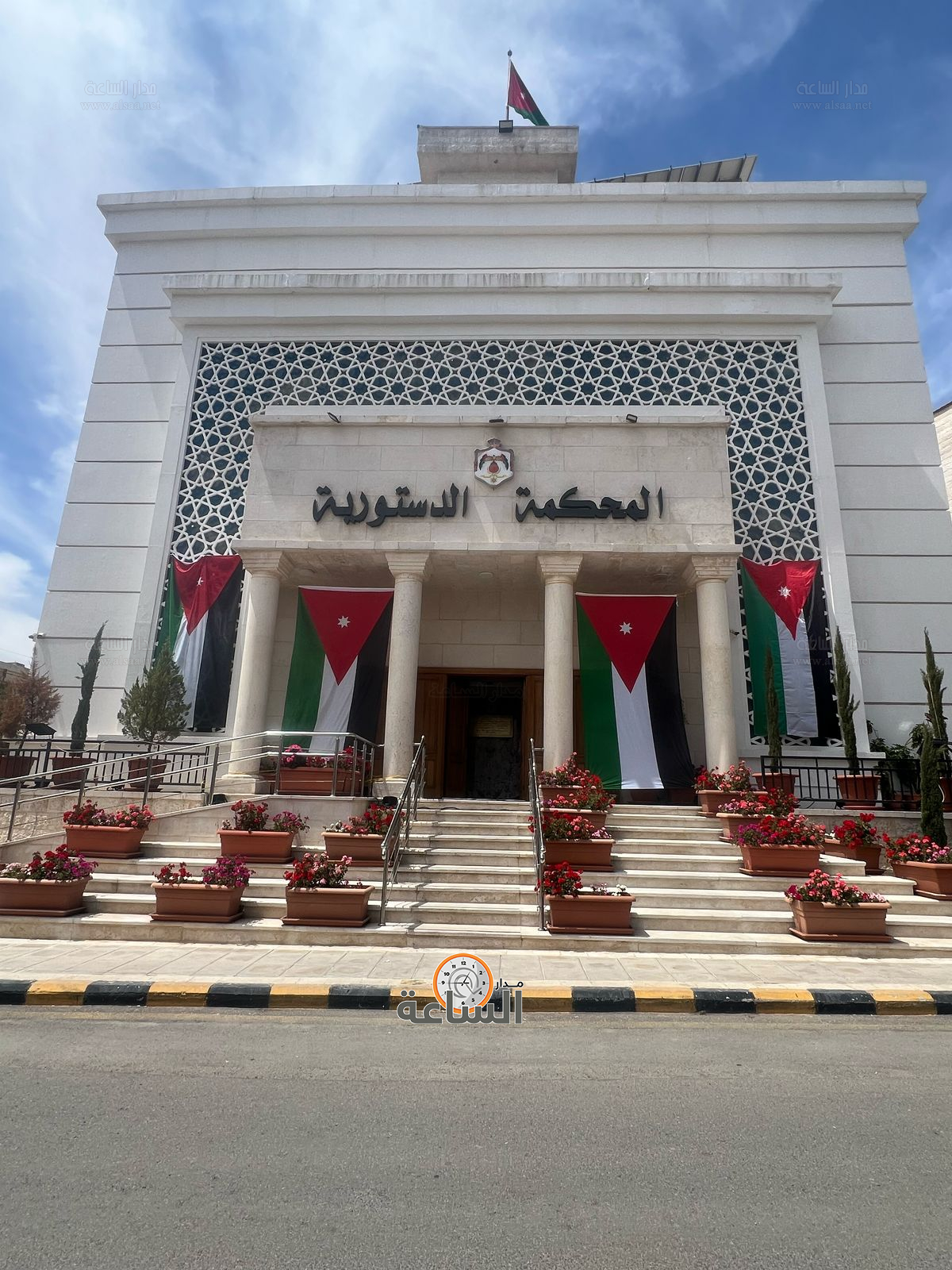 Madar Al-Saa Images 0.4797668057070653