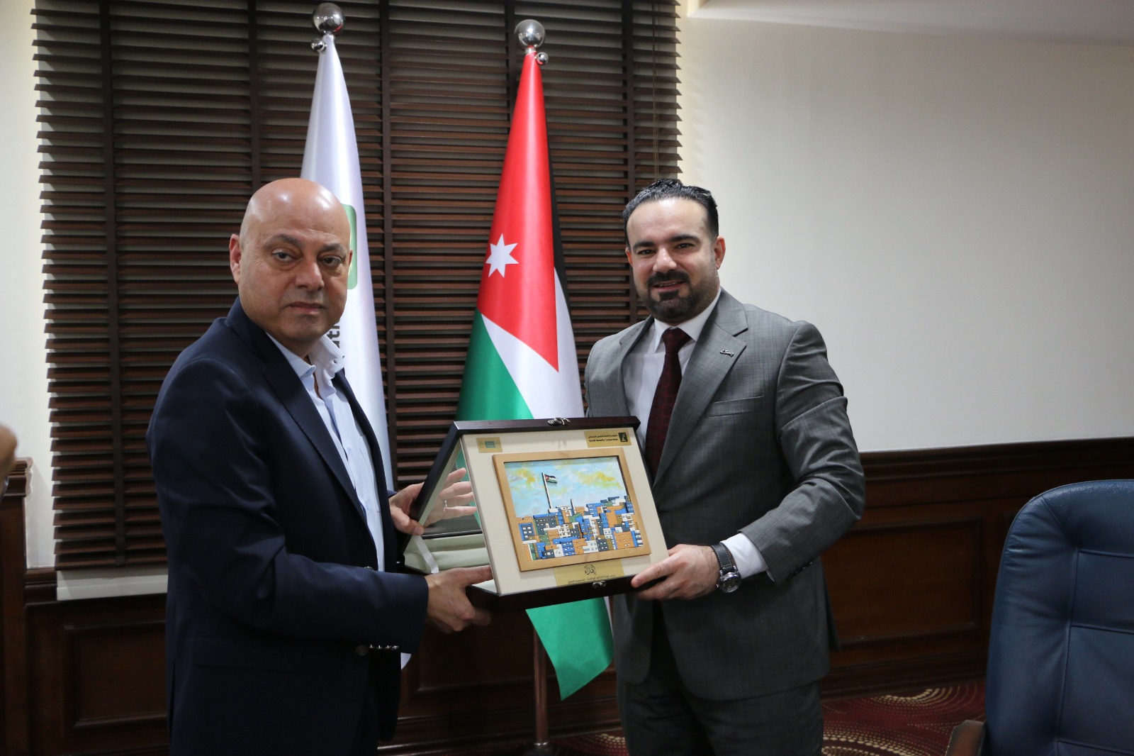 Madar Al-Saa Images 0.49268745209369535