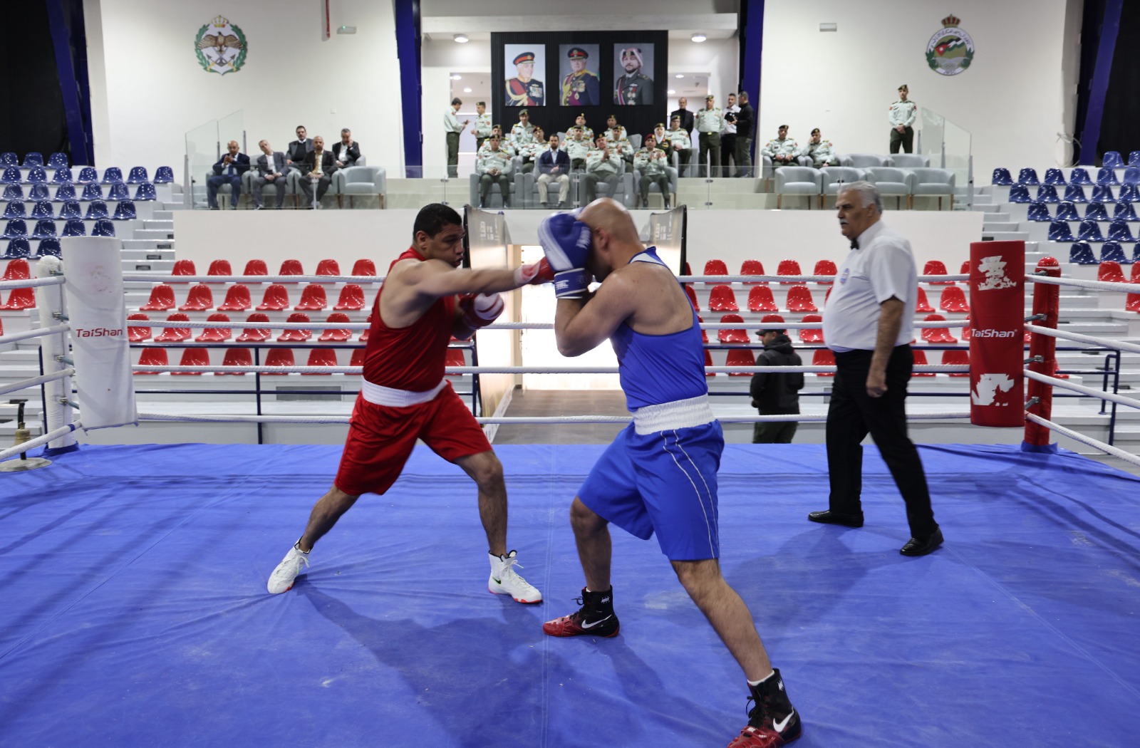 Madar Al-Saa Images 0.6295844939712212