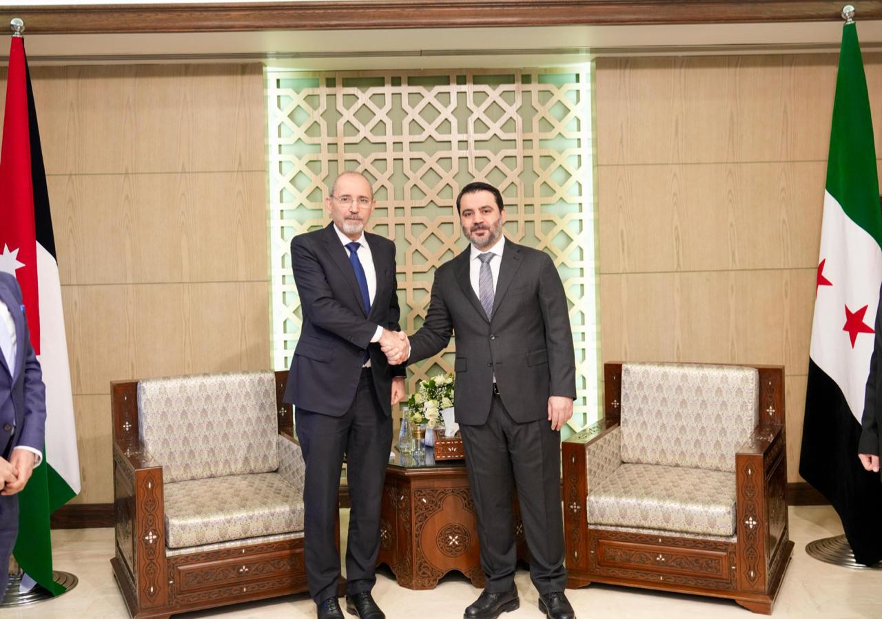 Madar Al-Saa Images 0.7409064859595136