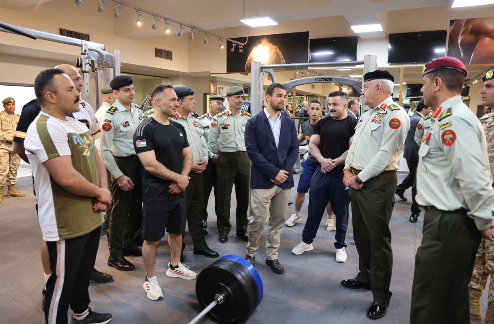 Madar Al-Saa Images 0.736642828229893