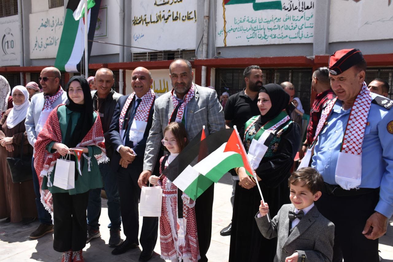 Madar Al-Saa Images 0.2635228523261548