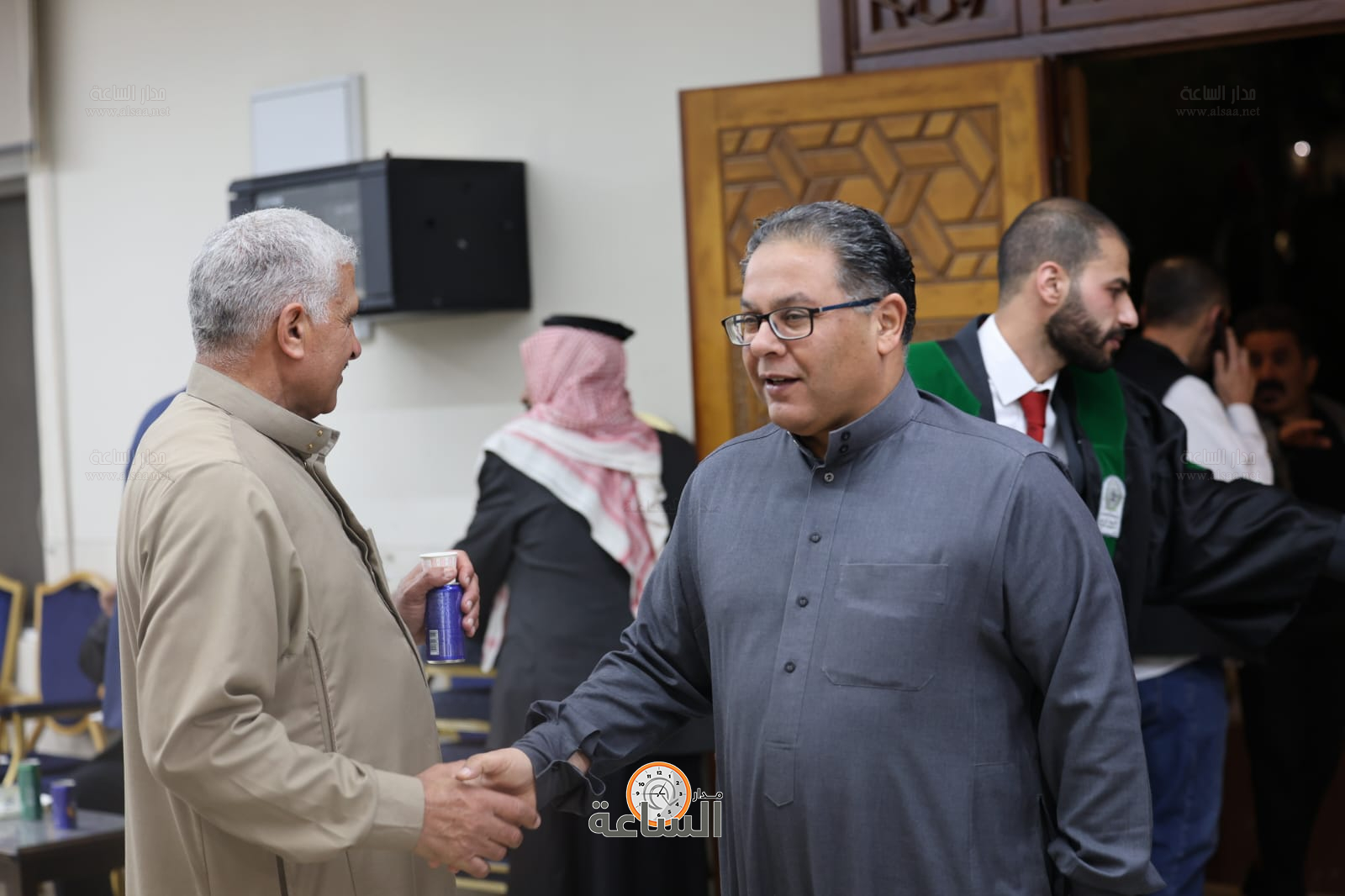 Madar Al-Saa Images 0.8587332956271386