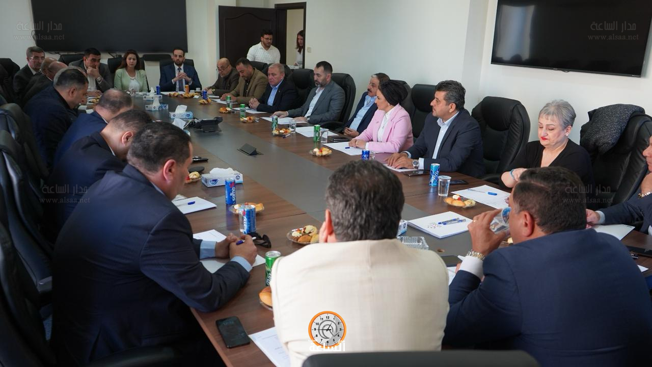 Madar Al-Saa Images 0.7747998070806996