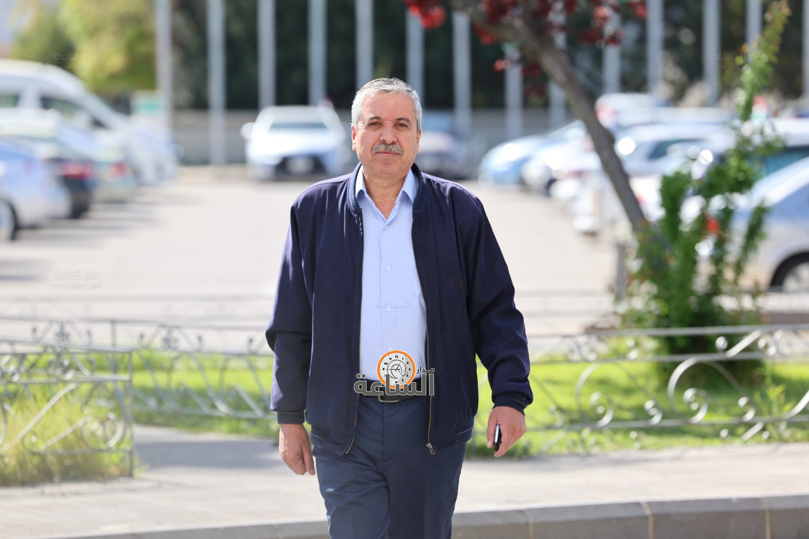 Madar Al-Saa Images 0.4377800783392021