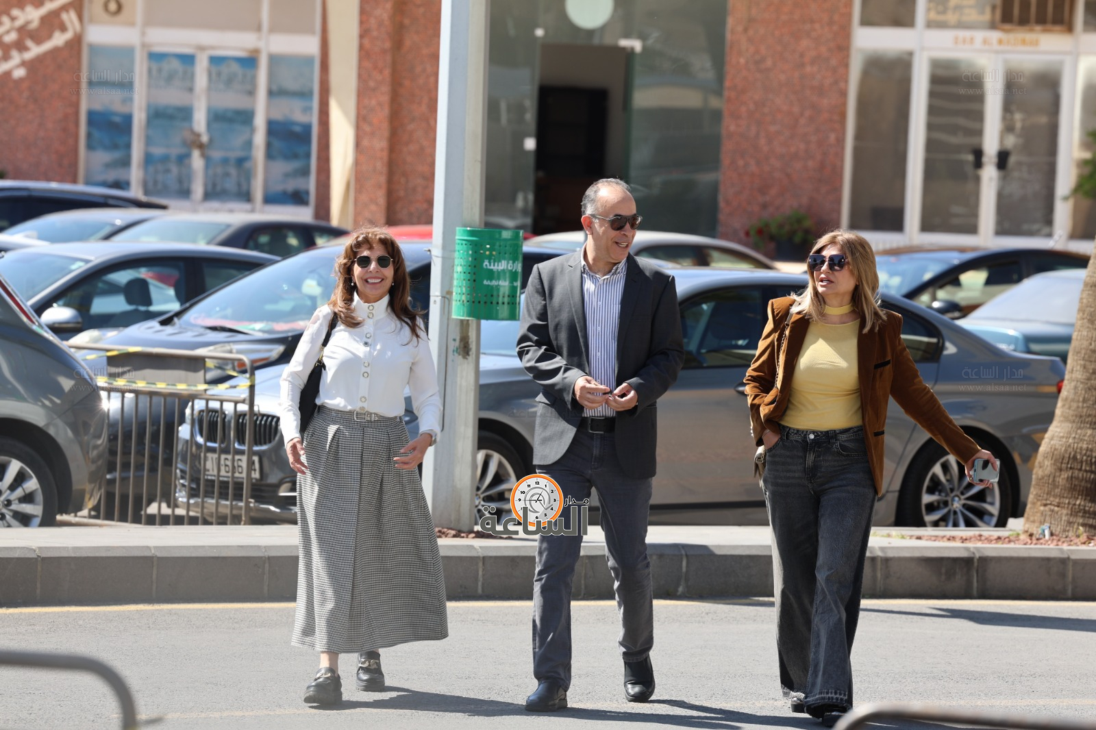 Madar Al-Saa Images 0.8320510761918123