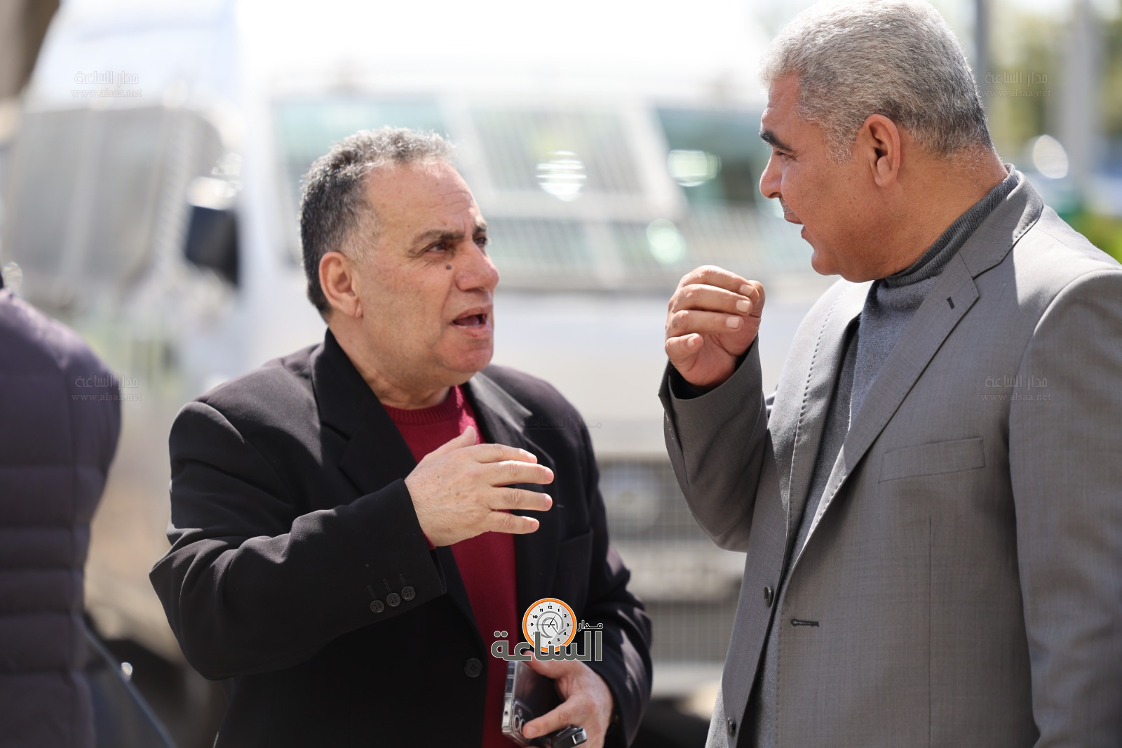 Madar Al-Saa Images 0.16394721261716994