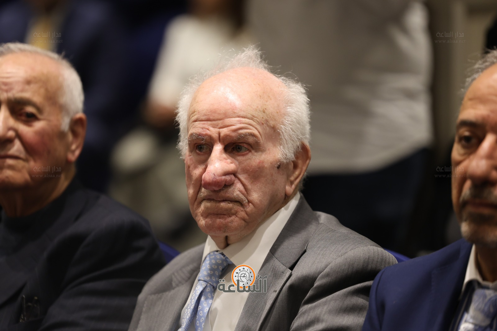 Madar Al-Saa Images 0.16447792846997733