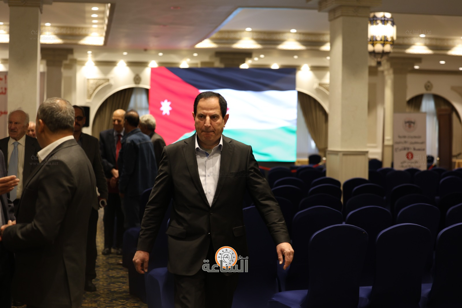 Madar Al-Saa Images 0.8368098071677978