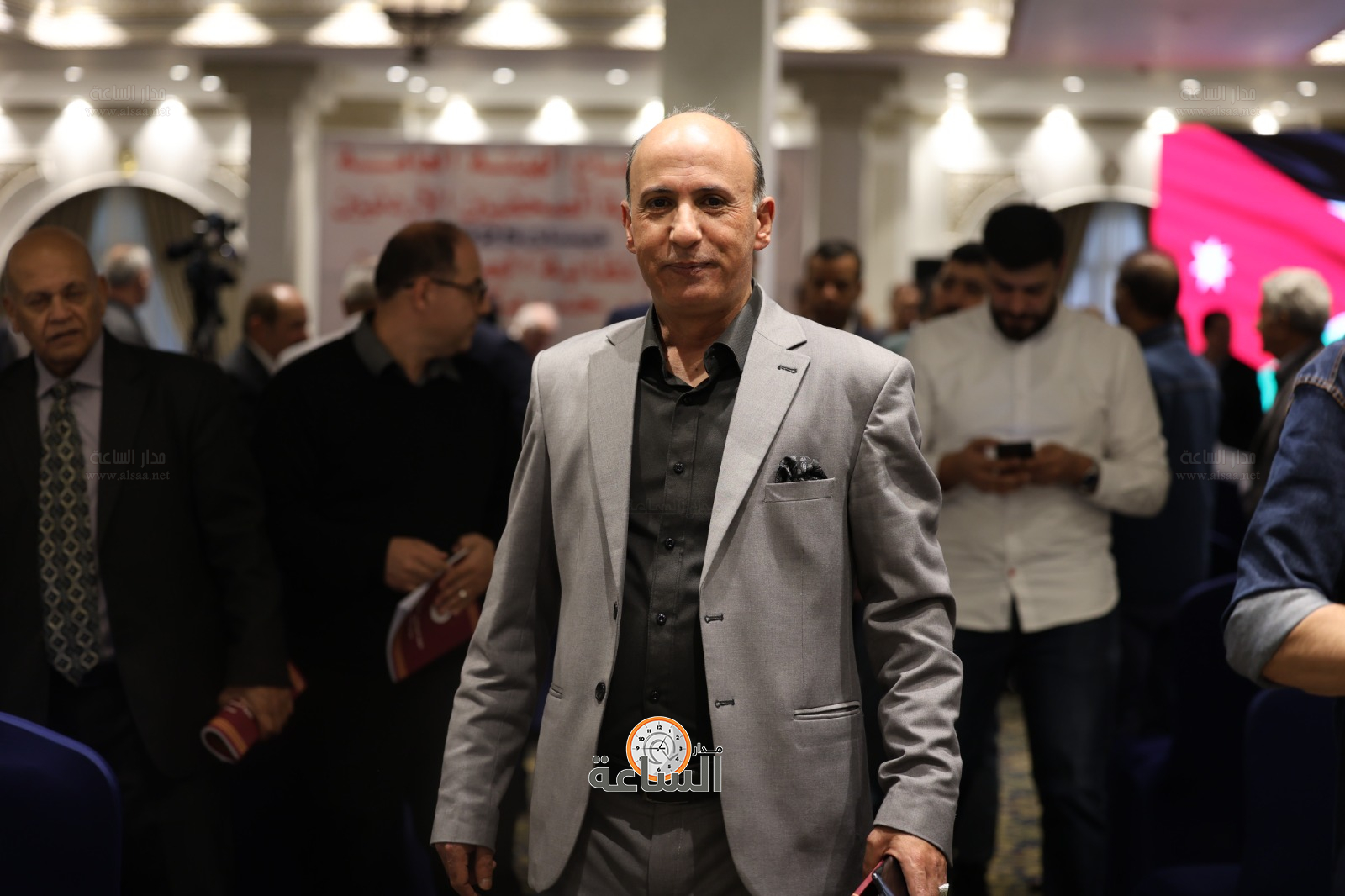 Madar Al-Saa Images 0.5556572996505216