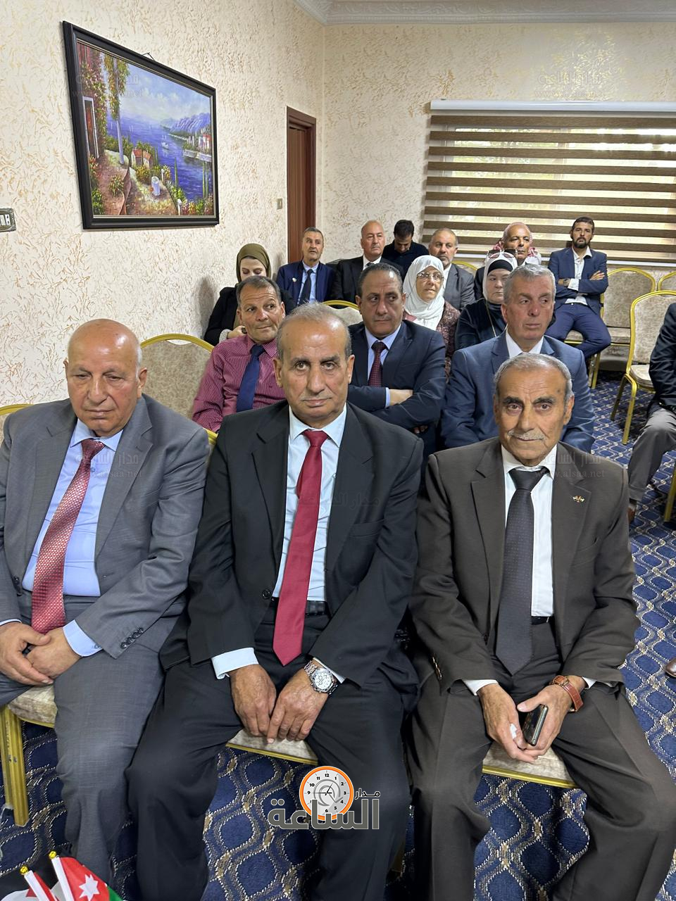 Madar Al-Saa Images 0.39596580849663365