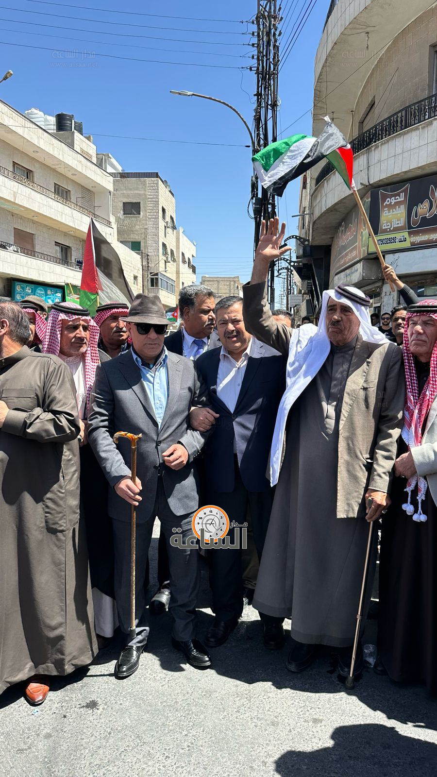 Madar Al-Saa Images 0.412814623824041