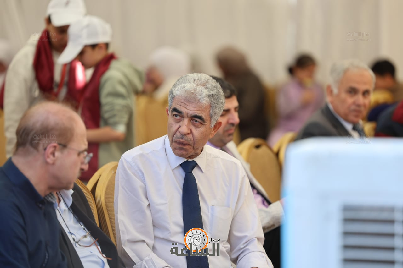 Madar Al-Saa Images 0.11280757574334321