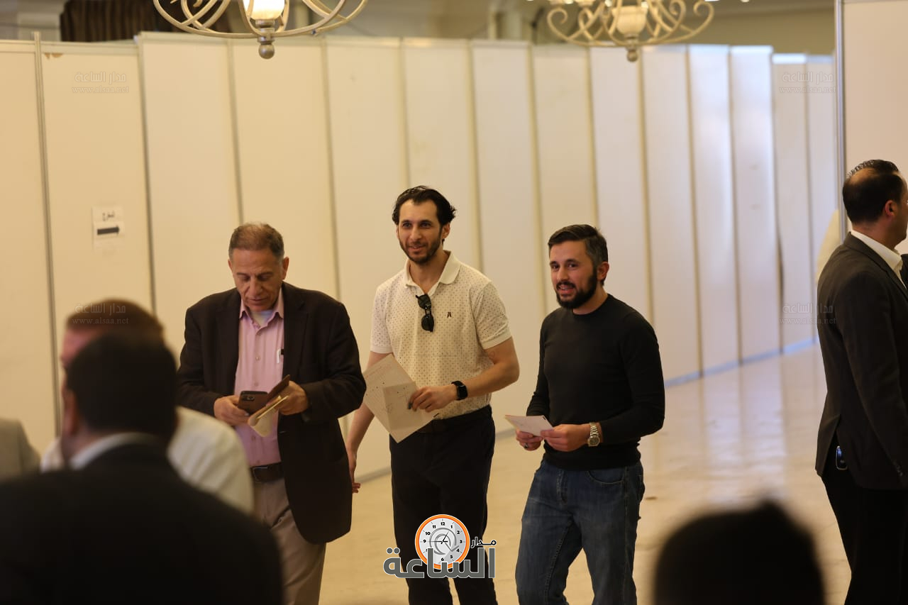 Madar Al-Saa Images 0.9058538031313643