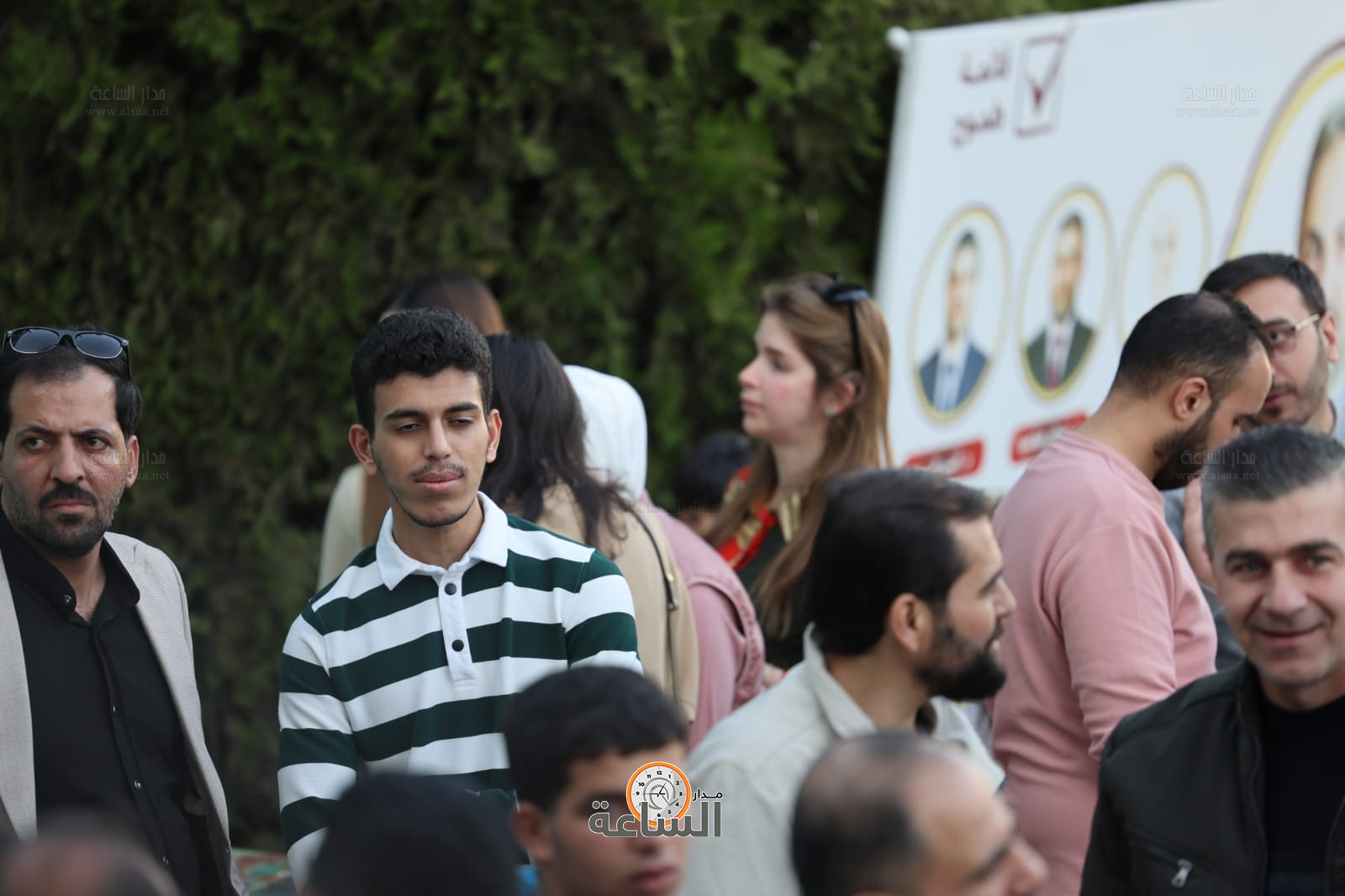 Madar Al-Saa Images 0.553640917940178