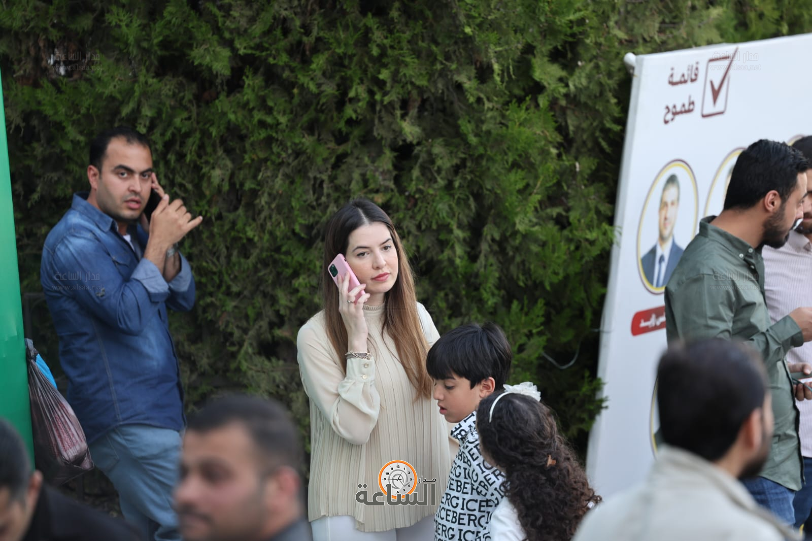 Madar Al-Saa Images 0.2632576540318007