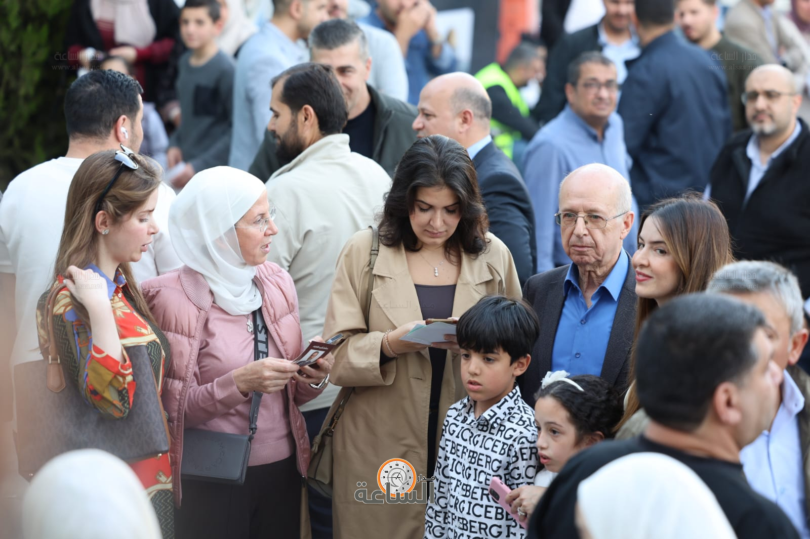 Madar Al-Saa Images 0.8828936139640112