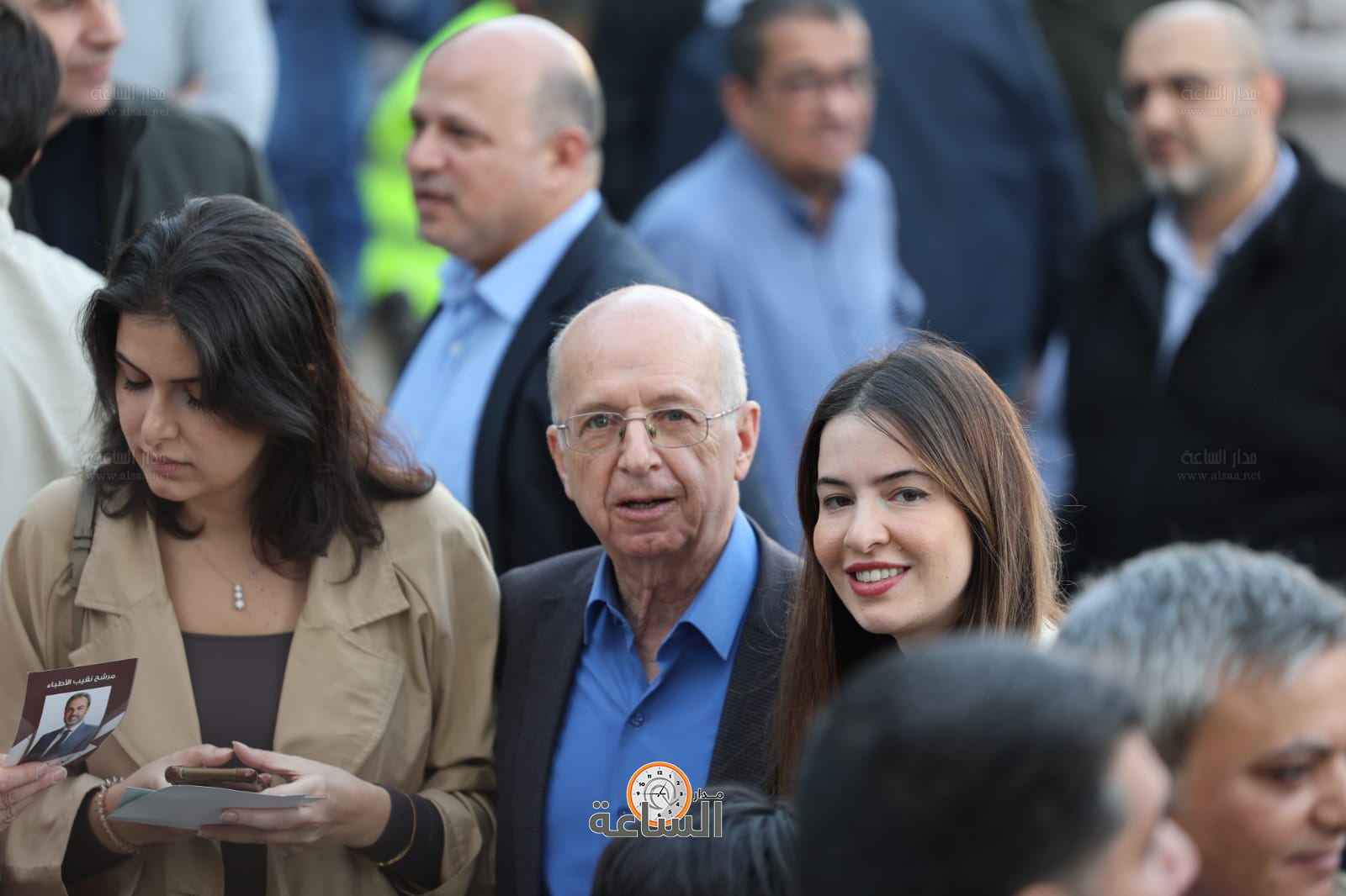 Madar Al-Saa Images 0.15132816822805217