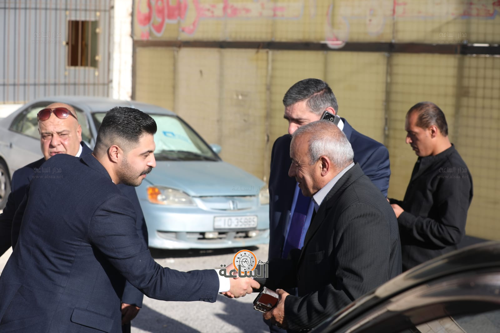 Madar Al-Saa Images 0.7435818177176796