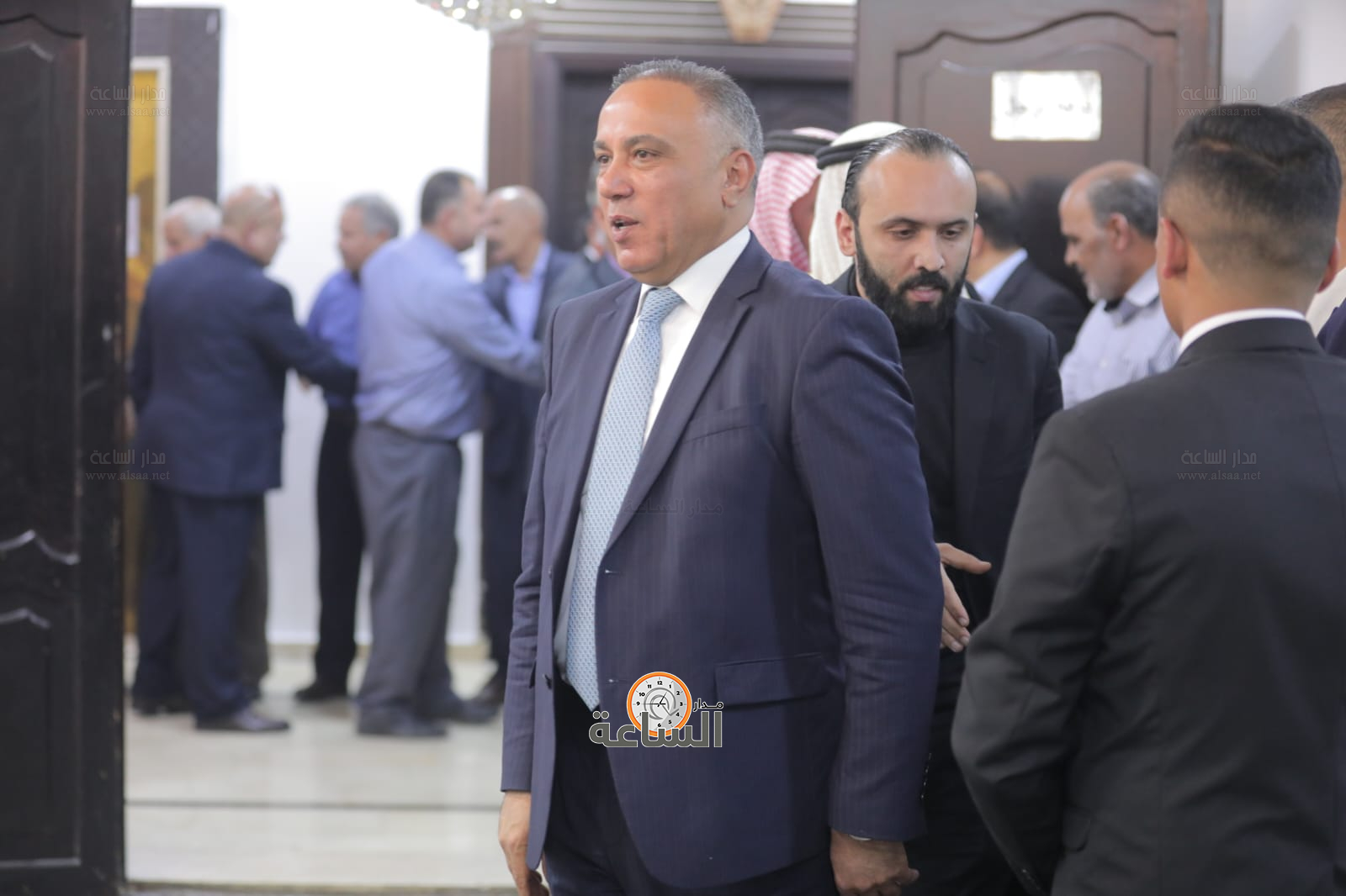 Madar Al-Saa Images 0.826865484659521