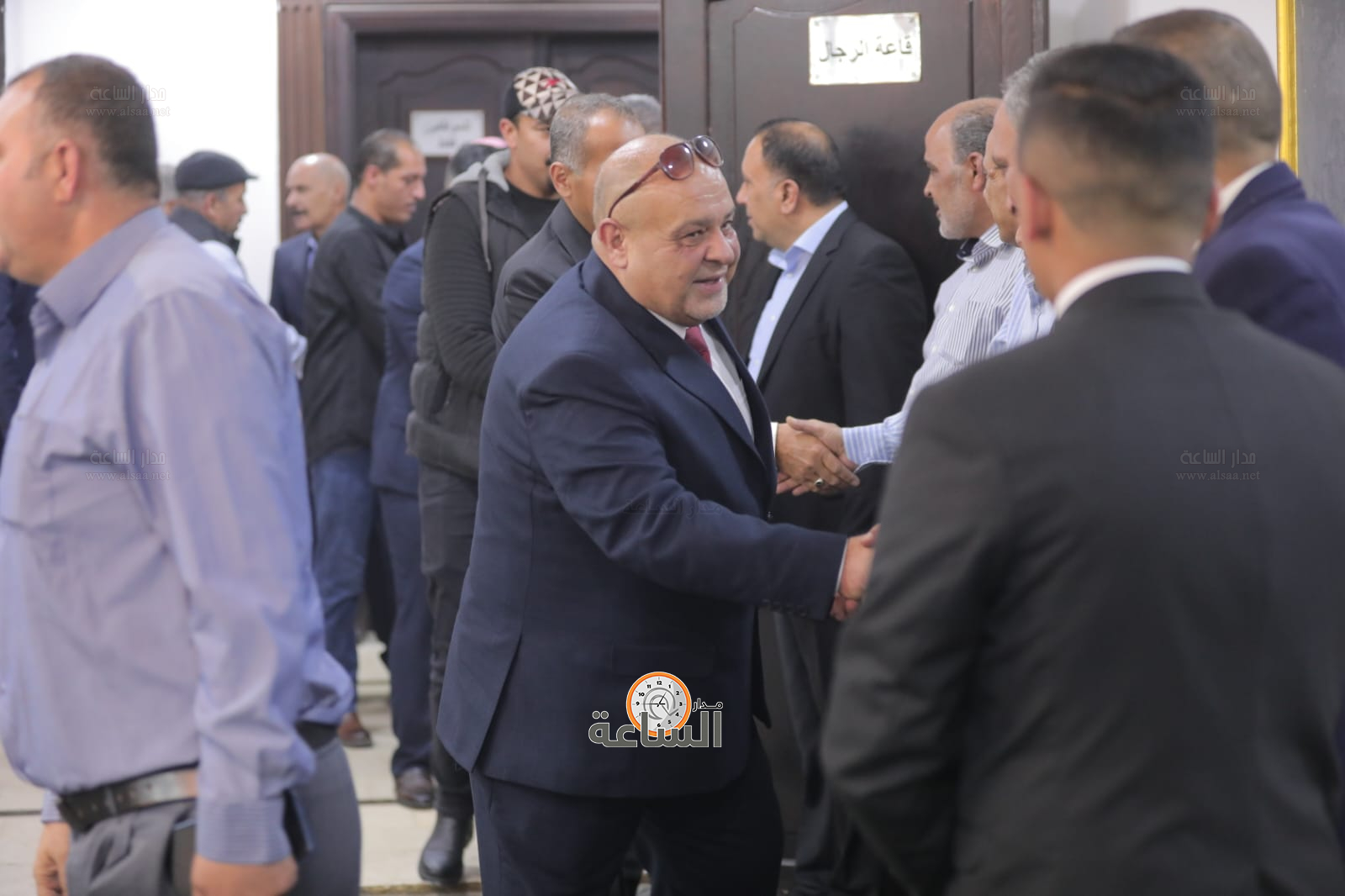 Madar Al-Saa Images 0.9708210597929564