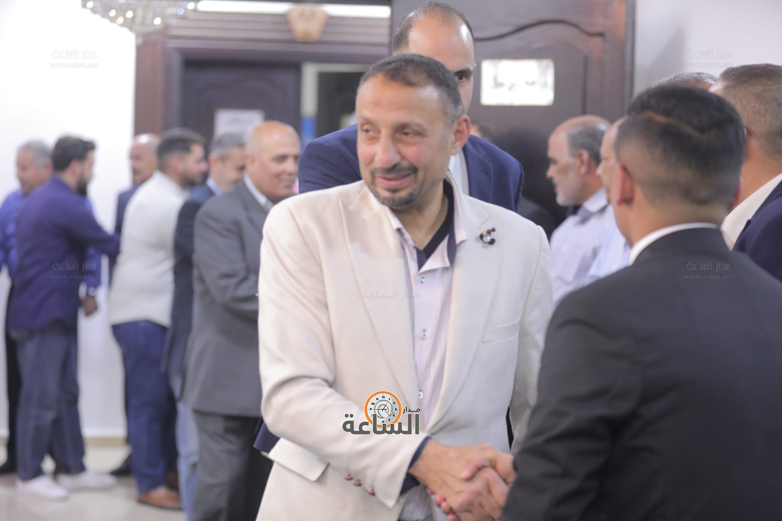 Madar Al-Saa Images 0.760494622121417