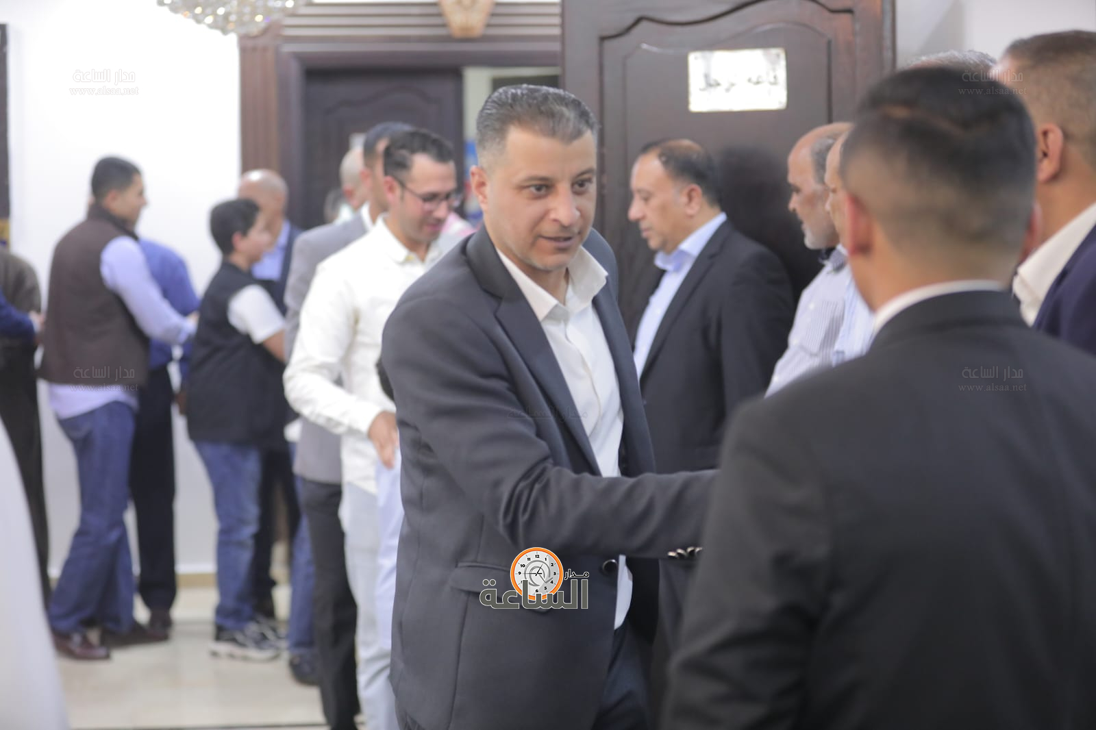 Madar Al-Saa Images 0.5320952488256798