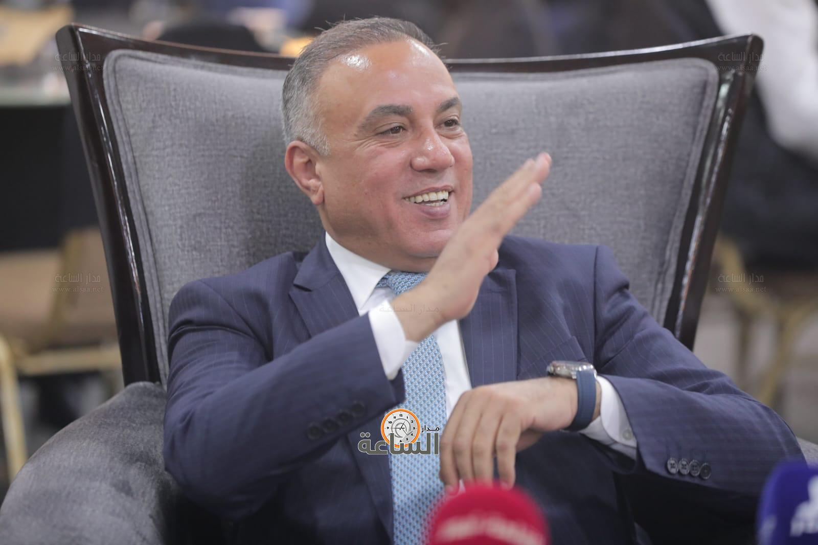 Madar Al-Saa Images 0.37732177110305787