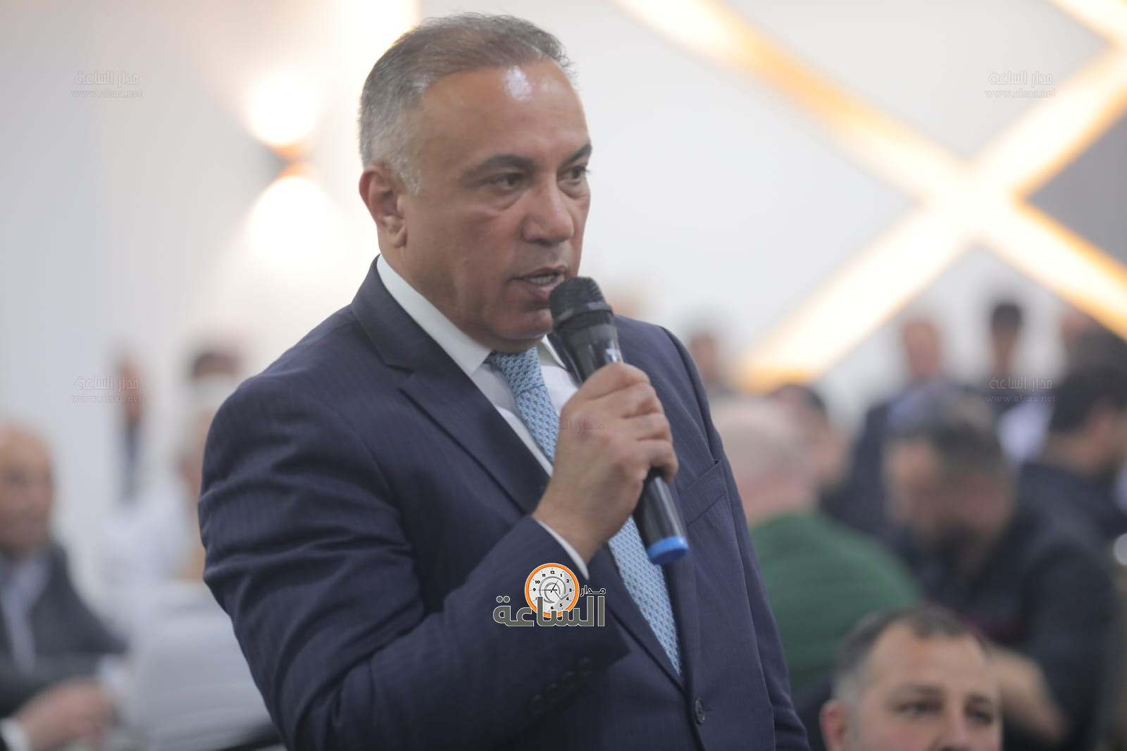 Madar Al-Saa Images 0.4468505771740634