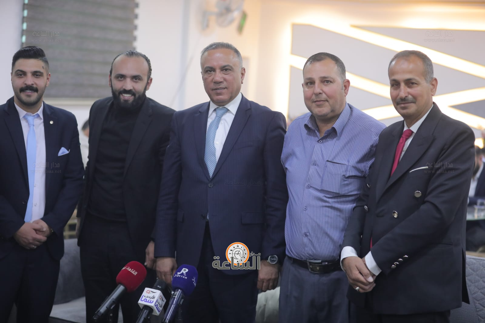 Madar Al-Saa Images 0.767072590067973