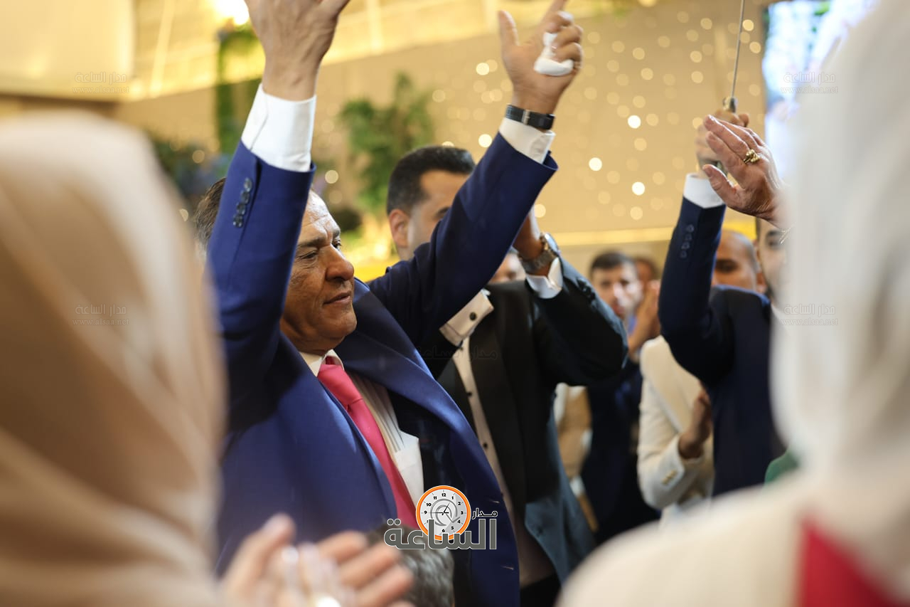 Madar Al-Saa Images 0.4171200220282878