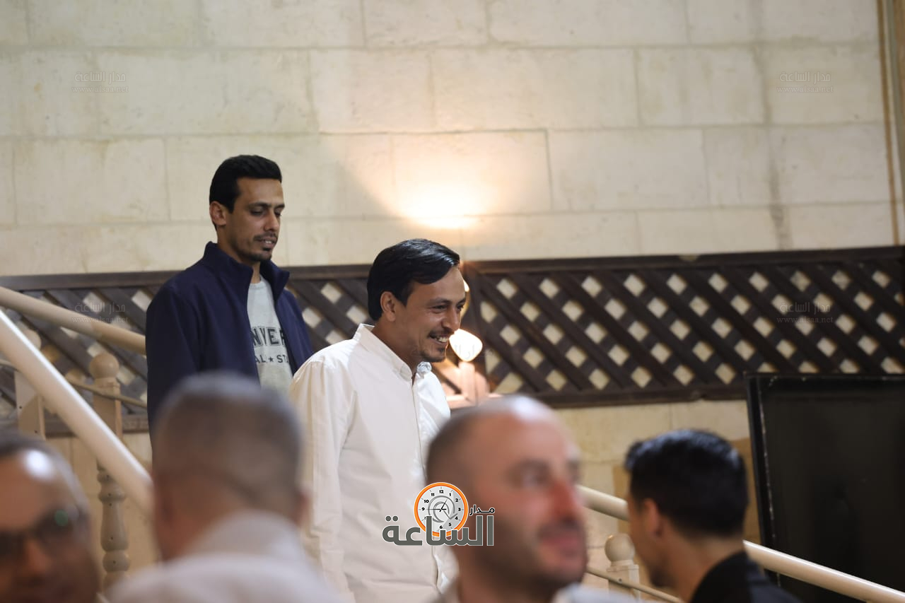 Madar Al-Saa Images 0.6398759541334471