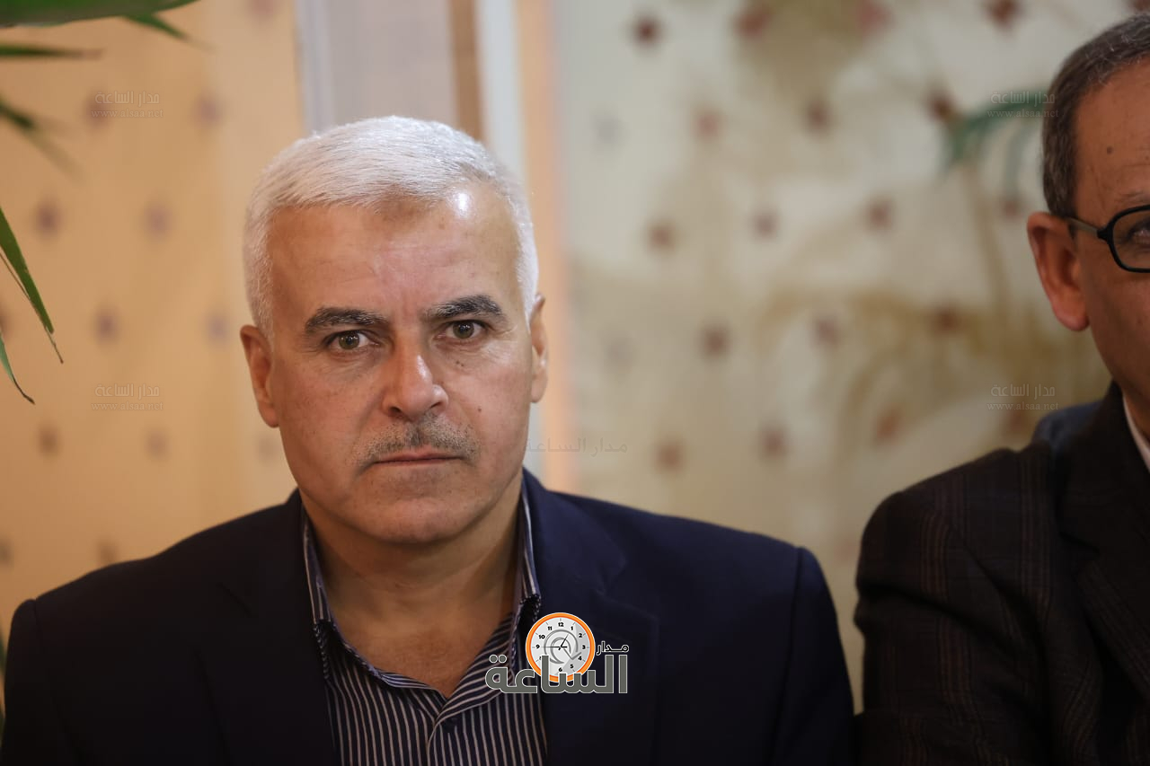 Madar Al-Saa Images 0.5731460408073147