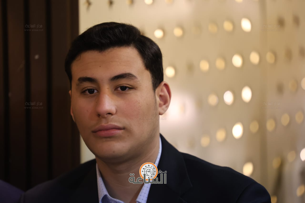 Madar Al-Saa Images 0.39673535565574236