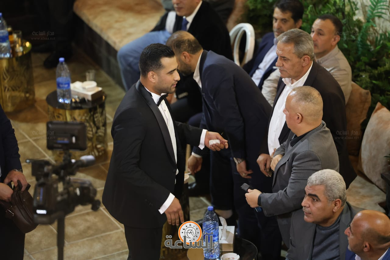 Madar Al-Saa Images 0.0009382048216014516