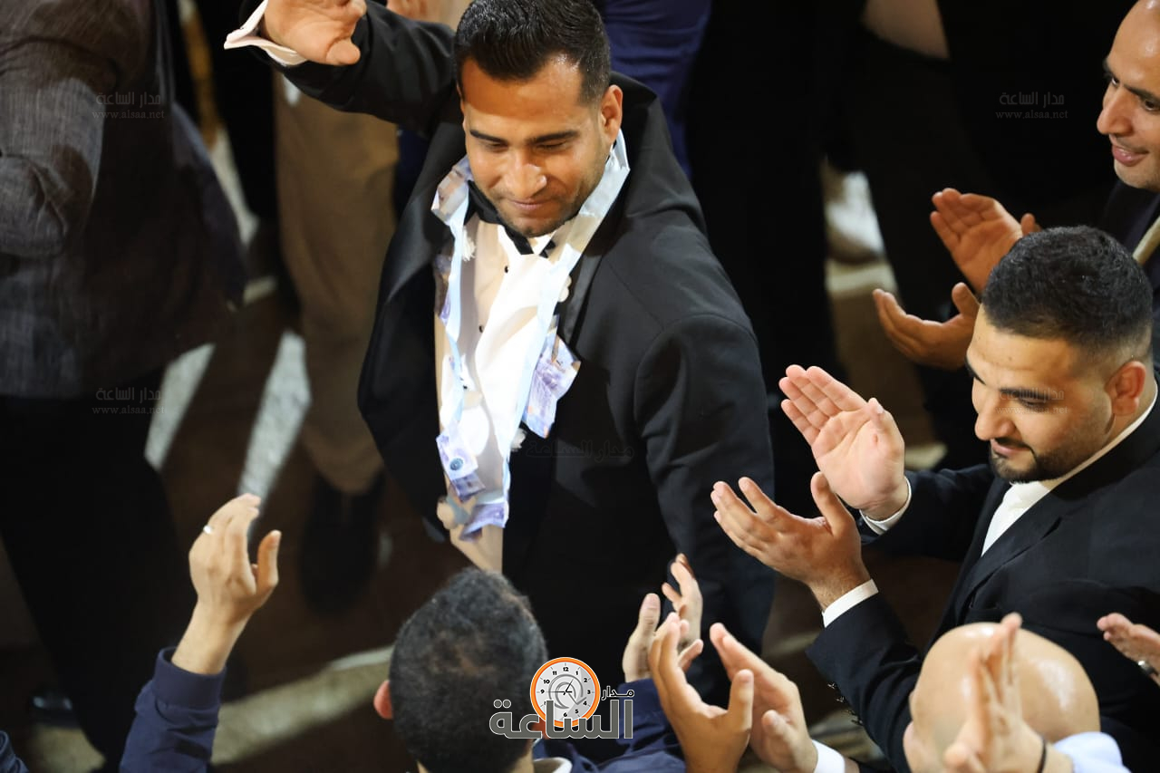 Madar Al-Saa Images 0.7559581421174821