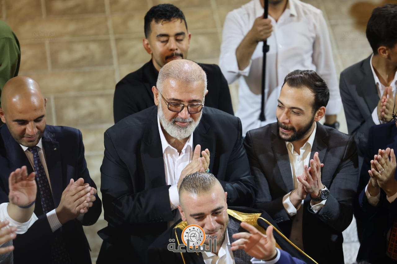 Madar Al-Saa Images 0.9830586390358053