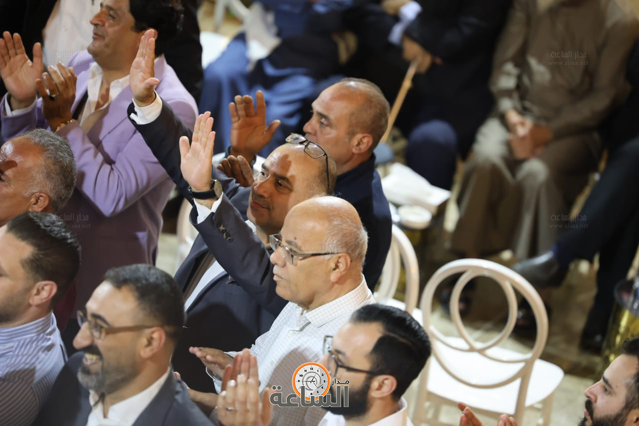 Madar Al-Saa Images 0.3537317648507352